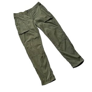 REI Women’s Green Lightweight Nylon Pants